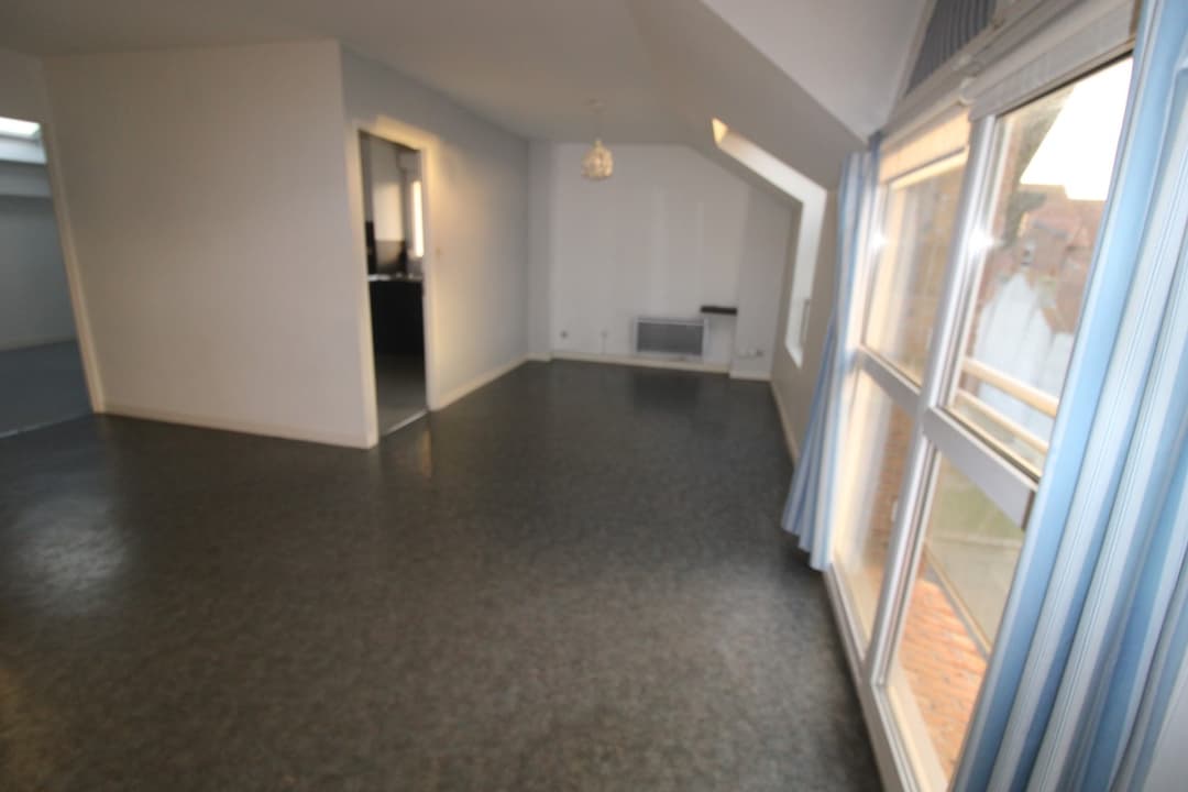 Appartement : Type 4 lumineux, dernier étage, Malo-les-Bains
