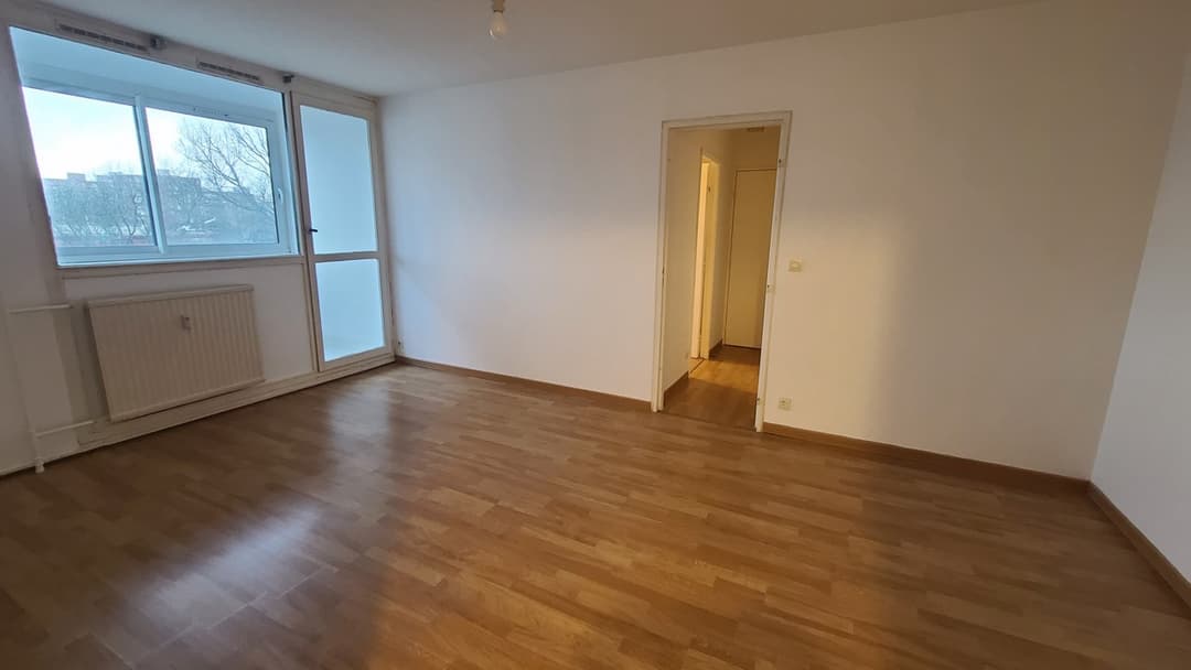 Appartement : Grand type 2 rénové avec ascenseur, Malo-les-Bains