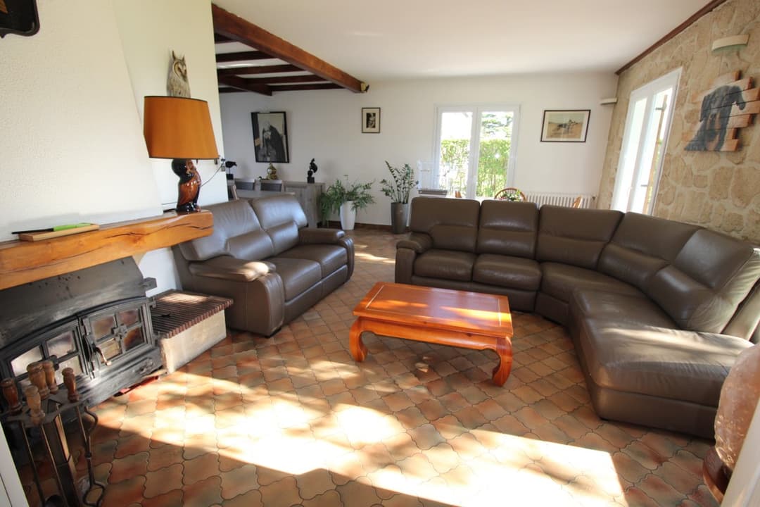 Maison : Grand plain-pied sur 2 500 m², Téteghem