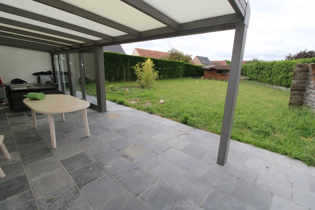 Maison : Plain-pied individuel, Cappelle Broucke