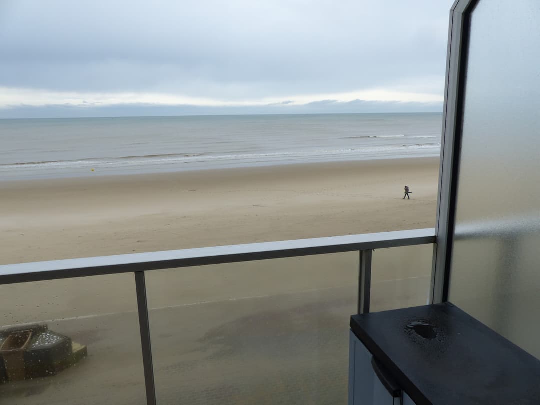 Appartement : Appt Type 2 face mer avec balcon, Bray-Dunes