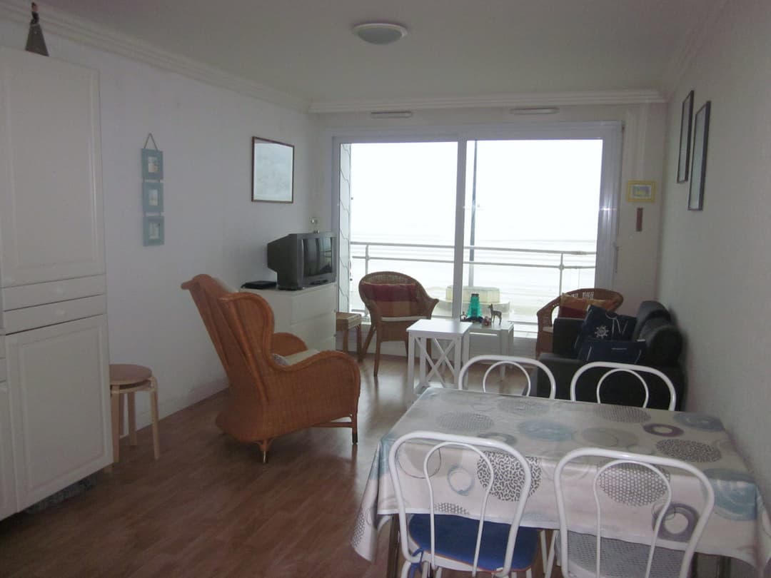 Appartement : bel appartement Type 3 avec balcon face mer et terrasse sud, Bray-Dunes